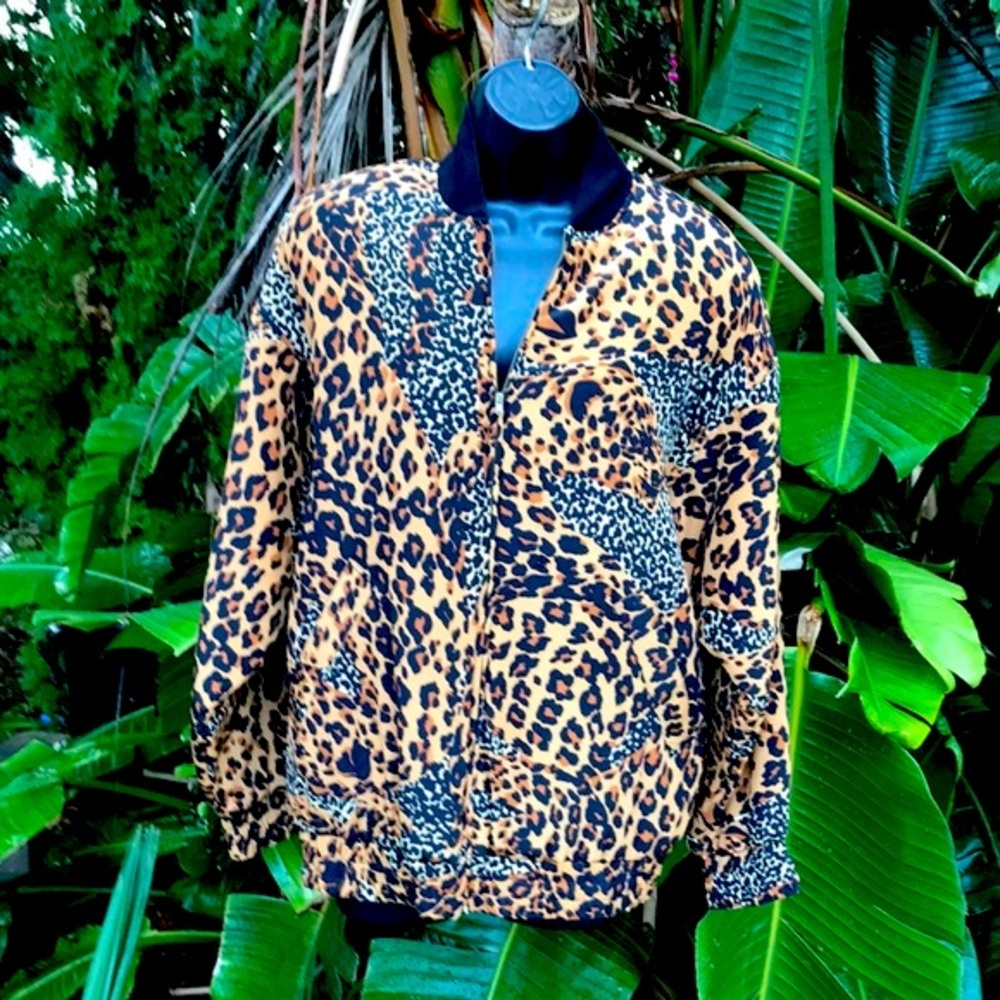 Vintage silk leopard print zip front oversized bomber jacket